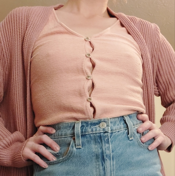 Texture&Thread | Knotted Button Up Tank Top - Picture 5 of 11